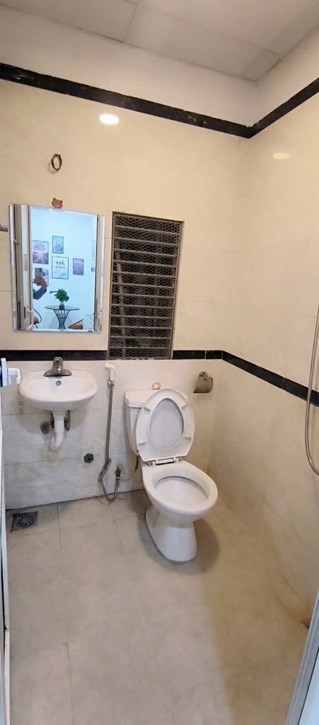 Bán nhà Trường Chinh - diện tích 42.7m2 6 tầng - SIÊU PHẨM DÒNG TIỀN - giá 9,5 tỷ