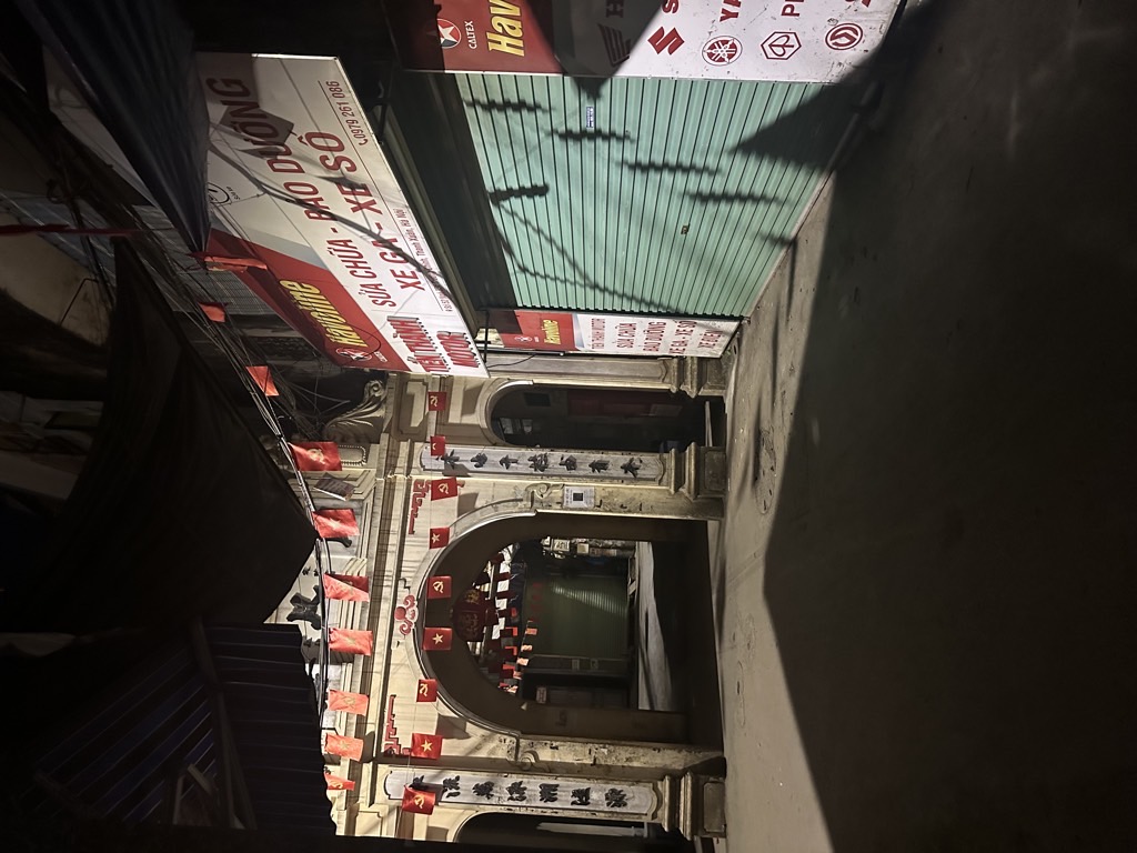 Bán nhà Trường Chinh - diện tích 42.7m2 6 tầng - SIÊU PHẨM DÒNG TIỀN - giá 9,5 tỷ