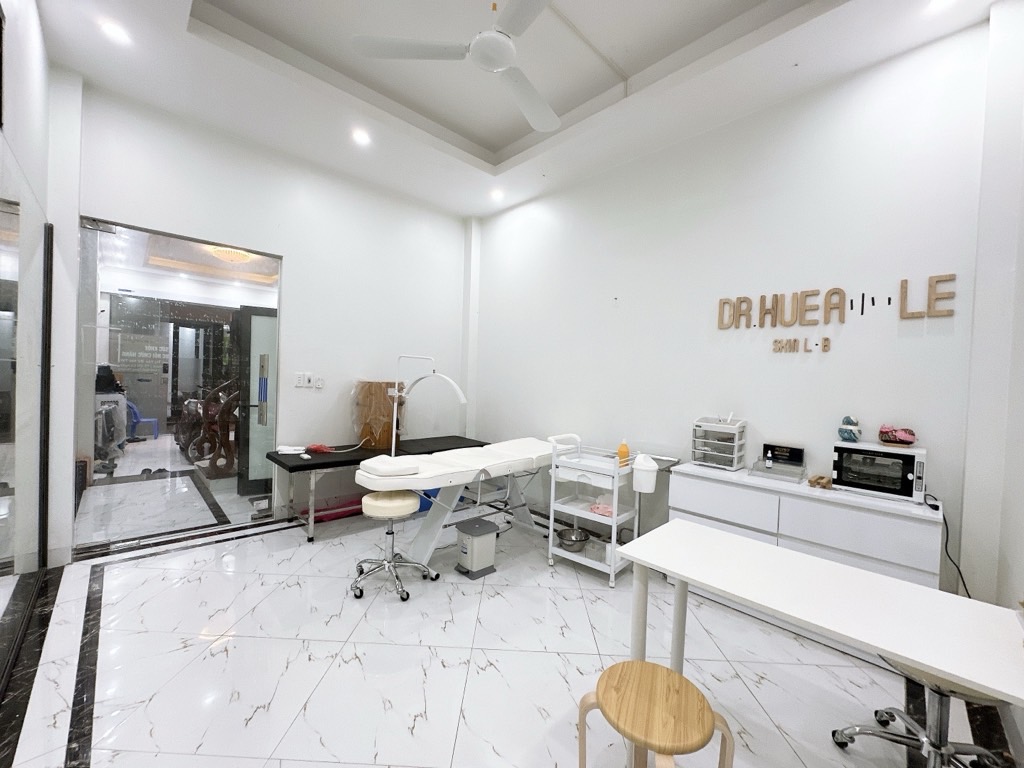 Bán nhà Định Công Thượng - diện tích 50m2 5 tầng - Ô tô vào nhà kinh doanh - giá 15,5 tỷ