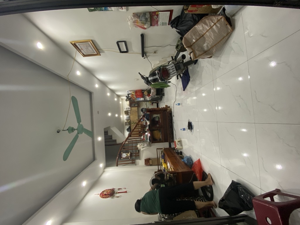 Bán nhà Đông Thiên - diện tích 38m2 2 tầng - gần ô tô - giá 3,7 tỷ