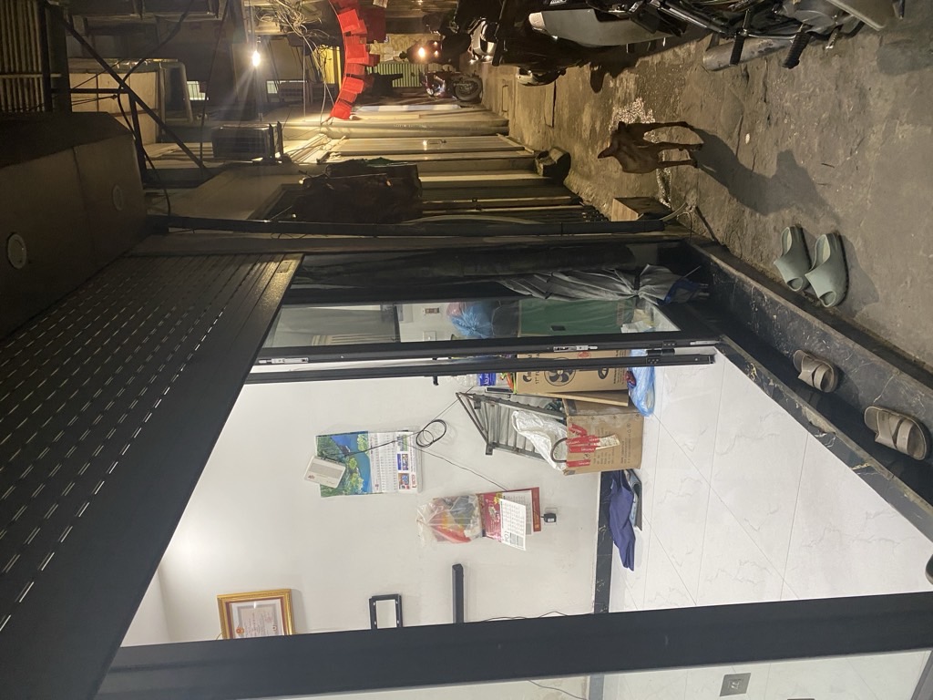 Bán nhà Đông Thiên - diện tích 38m2 2 tầng - gần ô tô - giá 3,7 tỷ