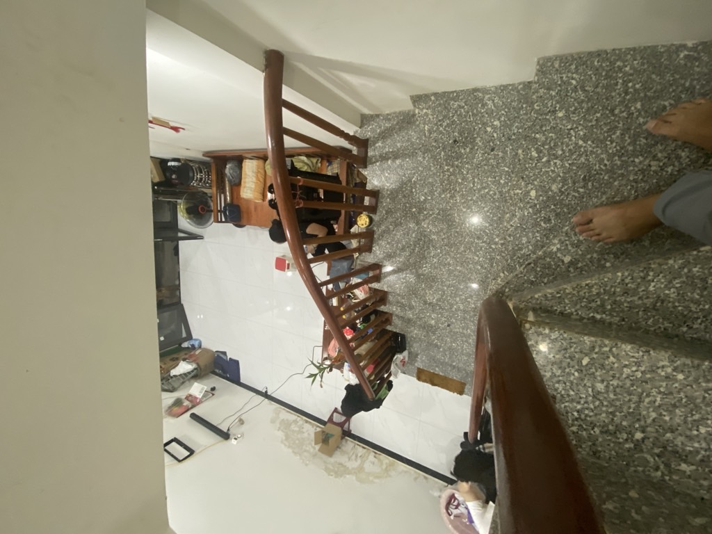 Bán nhà Đông Thiên - diện tích 38m2 2 tầng - gần ô tô - giá 3,7 tỷ