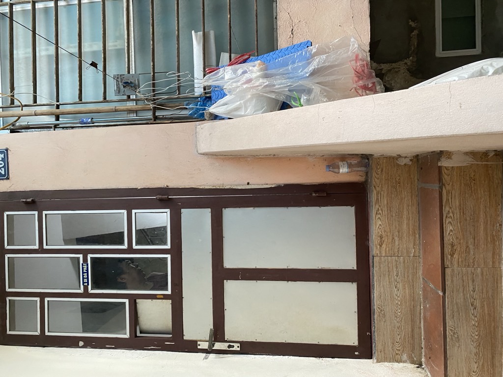 Bán nhà Mai Động - diện tích 128m2 2 tầng - Sổ riêng - giá 5,8 tỷ