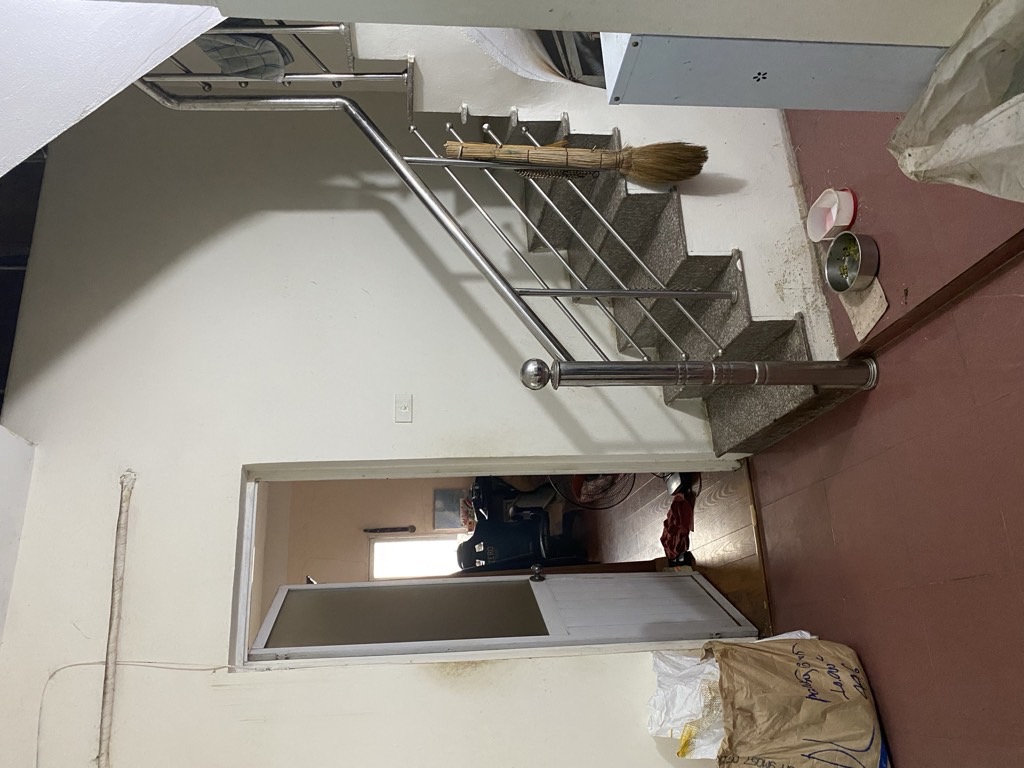 Bán nhà Mai Động - diện tích 128m2 2 tầng - Sổ riêng - giá 5,8 tỷ