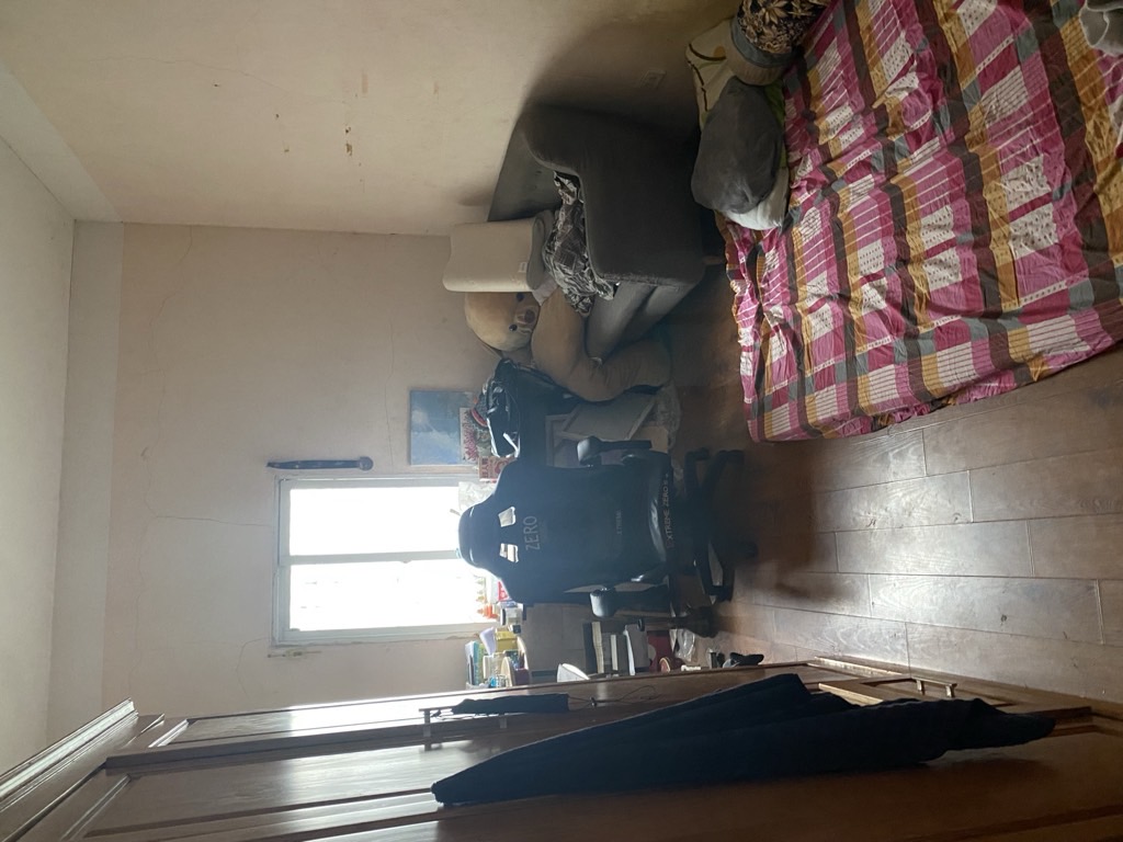 Bán nhà Mai Động - diện tích 128m2 2 tầng - Sổ riêng - giá 5,8 tỷ