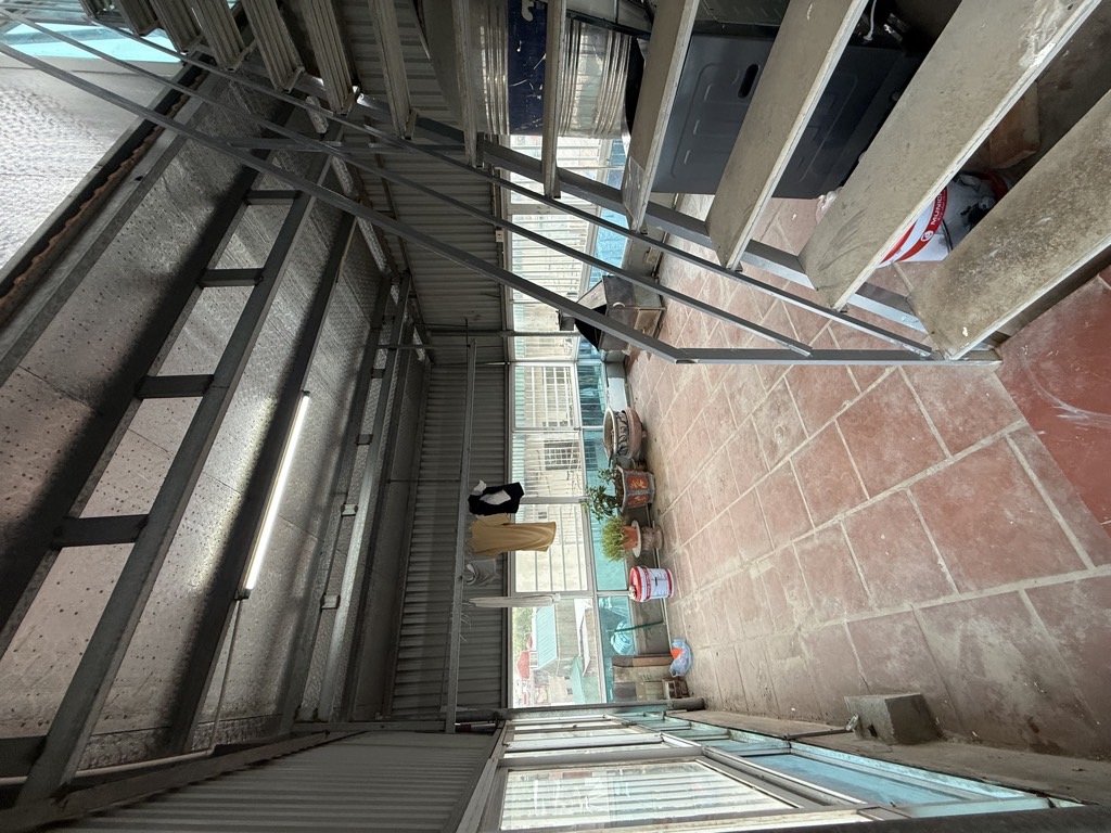 Bán nhà Thịnh Hào - diện tích 47m2 7 tầng - Ô TÔ TRÁNH - giá 11,6 tỷ