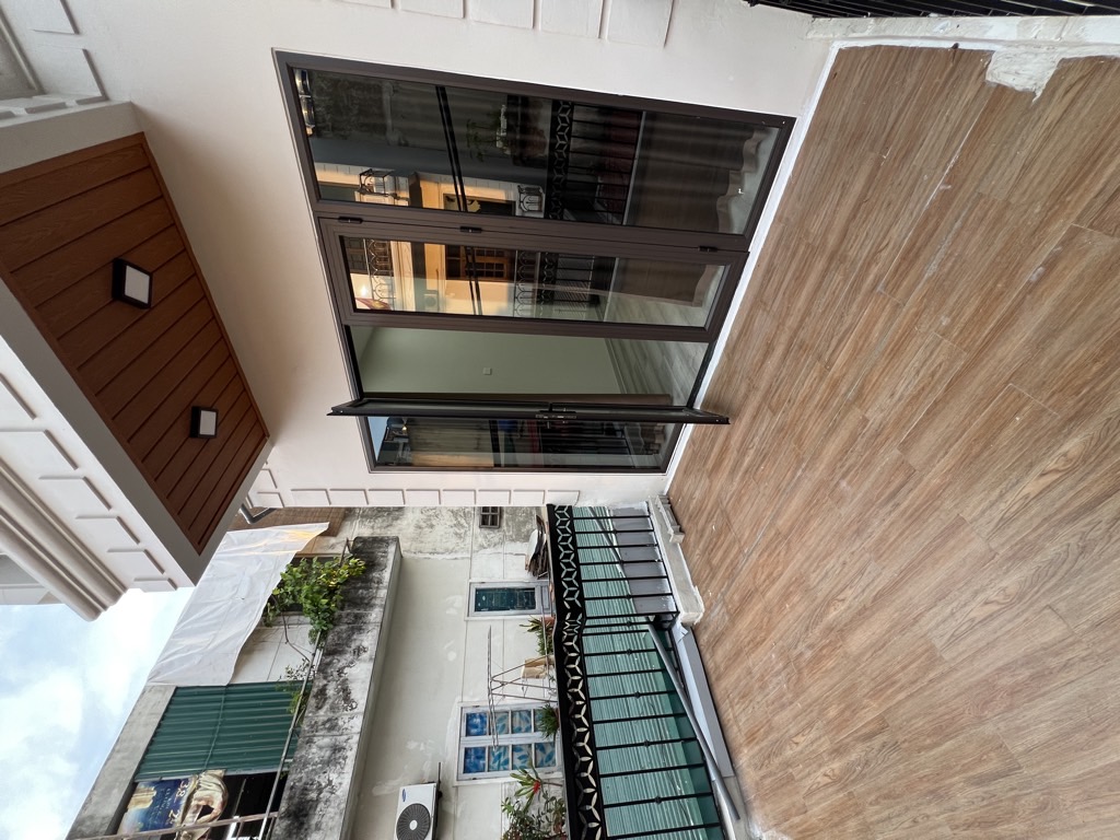 Bán nhà Thanh Đàm - diện tích 42,8m2 4 tầng - Ô tô đỗ cửa - giá 4,8 tỷ