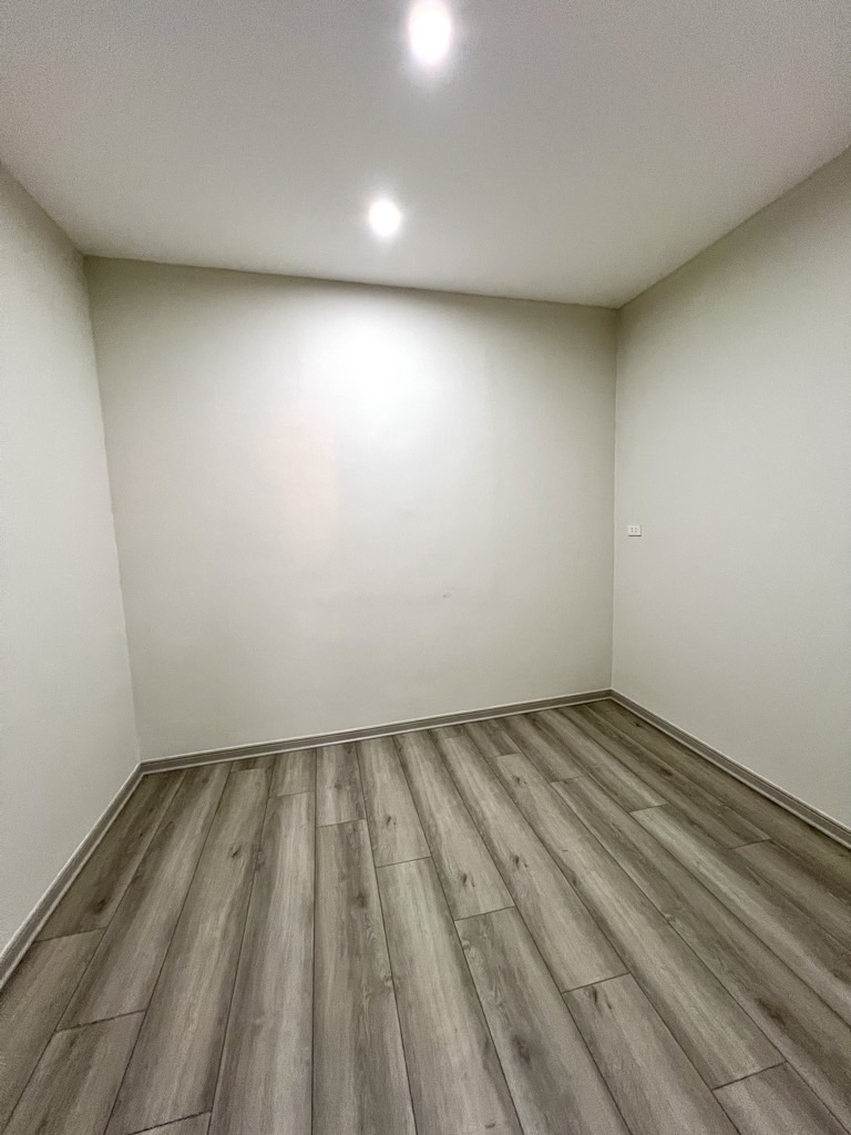 Bán nhà Thanh Đàm - diện tích 42,8m2 4 tầng - Ô tô đỗ cửa - giá 4,8 tỷ