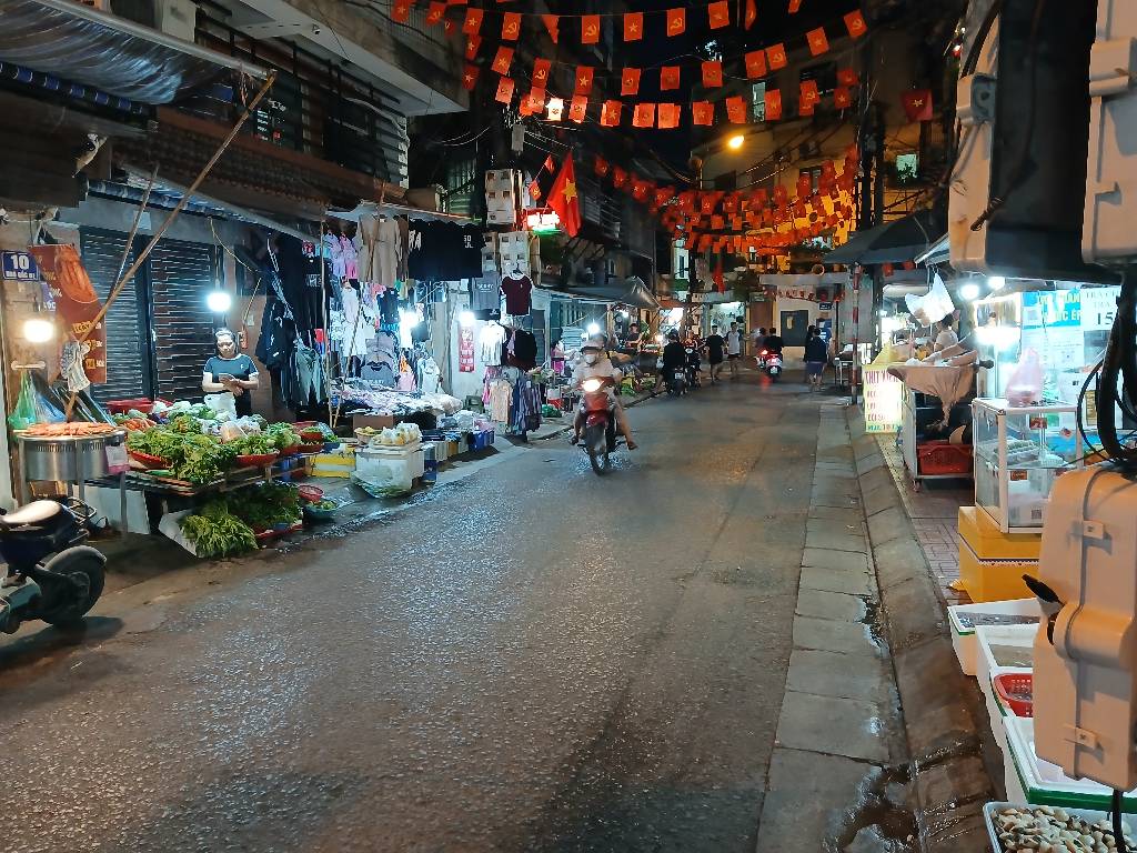 Bán nhà Minh Khai - diện tích 40m2 2 tầng - Sát mặt phố - giá 3,1 tỷ