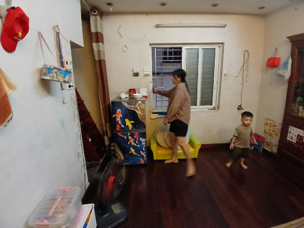 Bán nhà Minh Khai - diện tích 40m2 2 tầng - Sát mặt phố - giá 3,1 tỷ