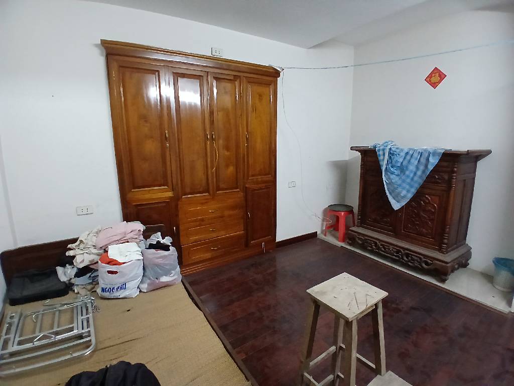 Bán nhà Minh Khai - diện tích 40m2 2 tầng - Sát mặt phố - giá 3,1 tỷ