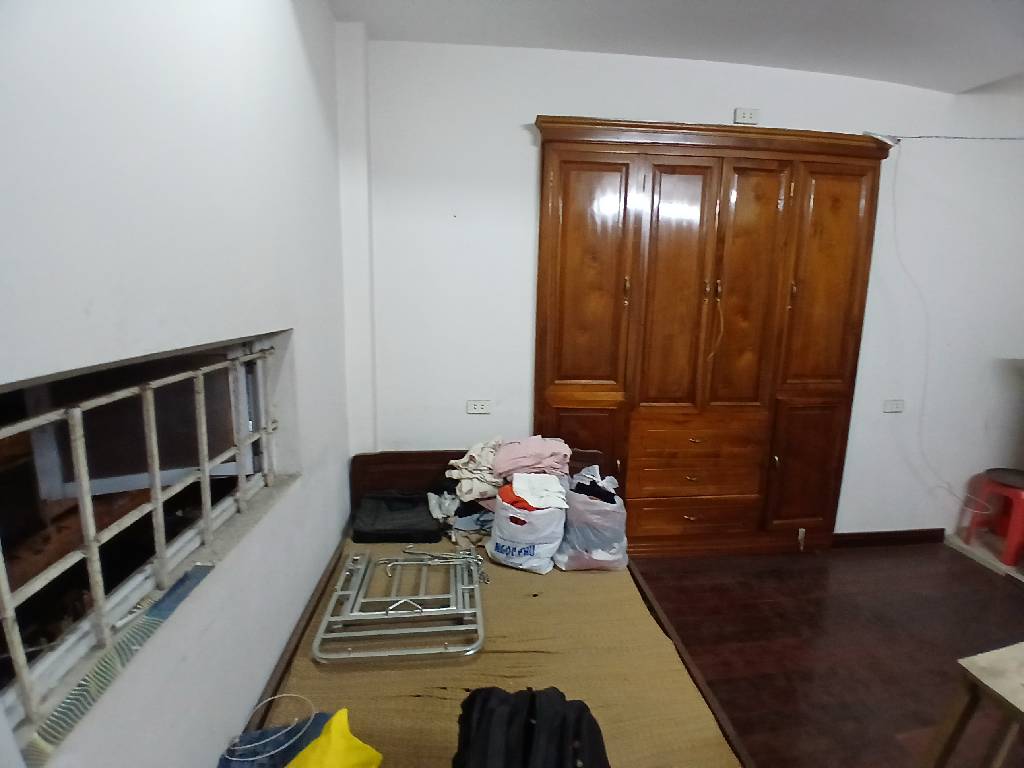 Bán nhà Minh Khai - diện tích 40m2 2 tầng - Sát mặt phố - giá 3,1 tỷ