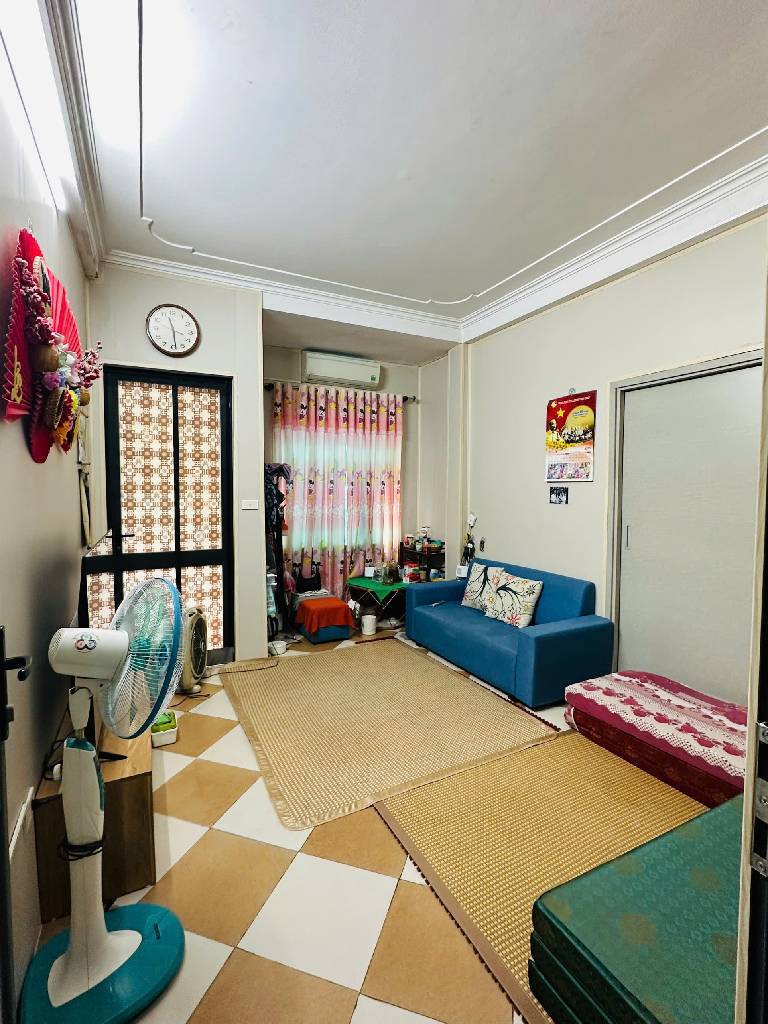 Bán nhà Kim Giang - diện tích 52m2 4 tầng - Ô tô đỗ cửa - giá 12,8 tỷ