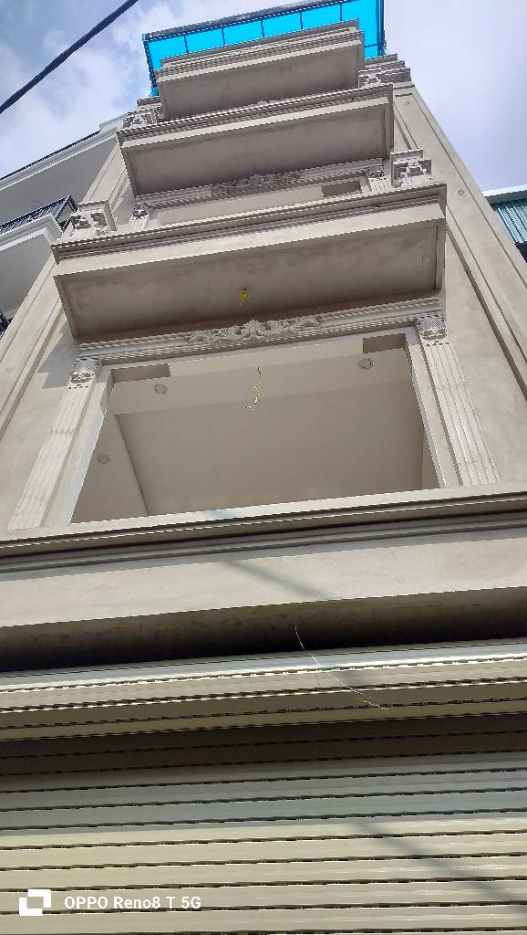 Bán nhà Thanh Đàm - diện tích 42,2m2 5 tầng - Ô tô đỗ cửa - giá 11,5 tỷ