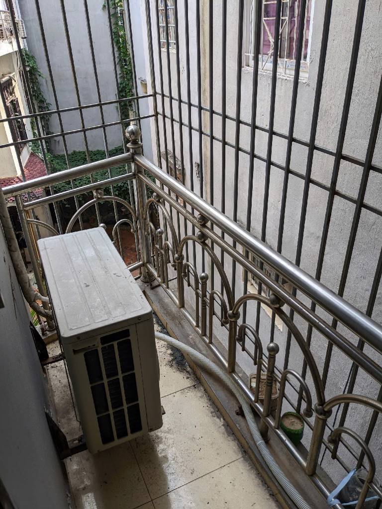 Bán nhà Thái Thịnh - diện tích 28m2 4 tầng - nhà dân xây chắc chắn - giá 6,8 tỷ