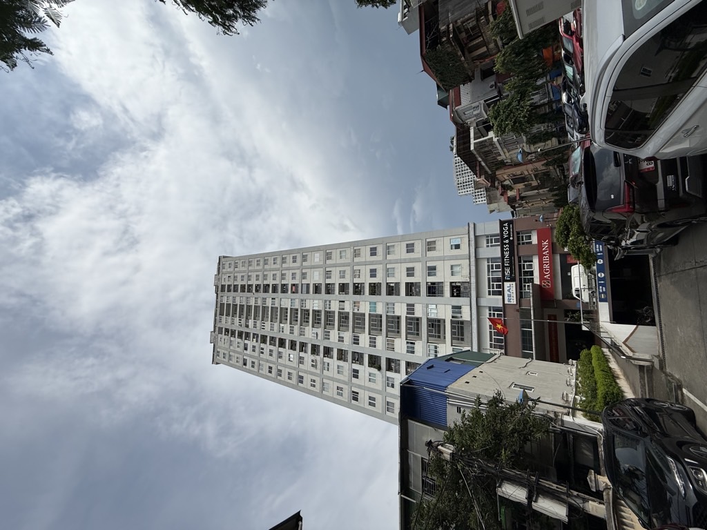 Bán nhà Quan Nhân - diện tích 105m2 1 tầng - nhà đẹp hiếm có - giá 9,9 tỷ