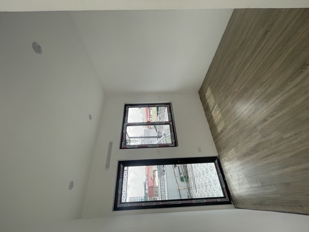Bán nhà Bạch Mai - 28m2 5 tầng - mặt tiền 3.2m - ngõ rộng 4m - giá 7,3 tỷ