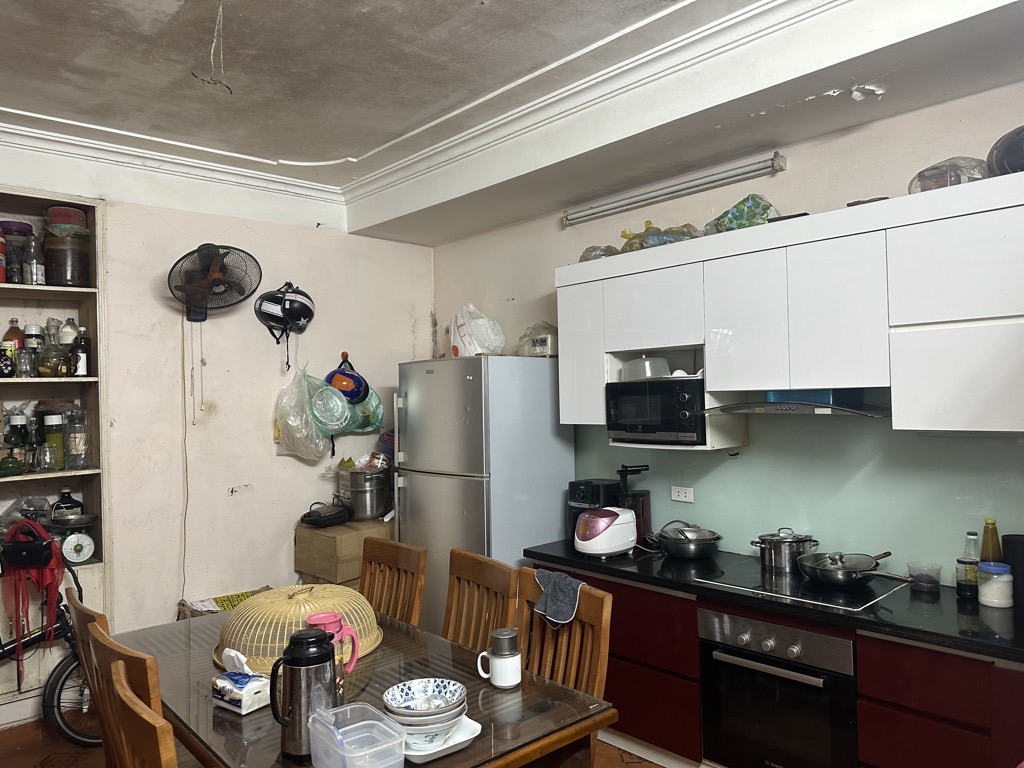 Bán nhà Tây Kết - diện tích 103m2 3 tầng - SIÊU PHẨM- PHÂN LÔ Ô TÔ 7 CHỖ - ĐẦU TƯ -VỊ TRÍ VÀNG - giá 22,5 tỷ