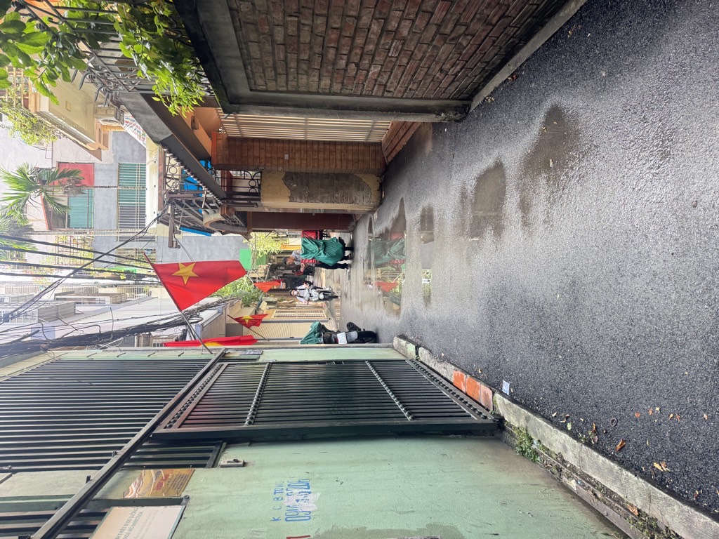 Bán nhà Bùi Xương Trạch - diện tích 70.5m2 2 tầng - Ô tô gần nhà - giá 14,6 tỷ