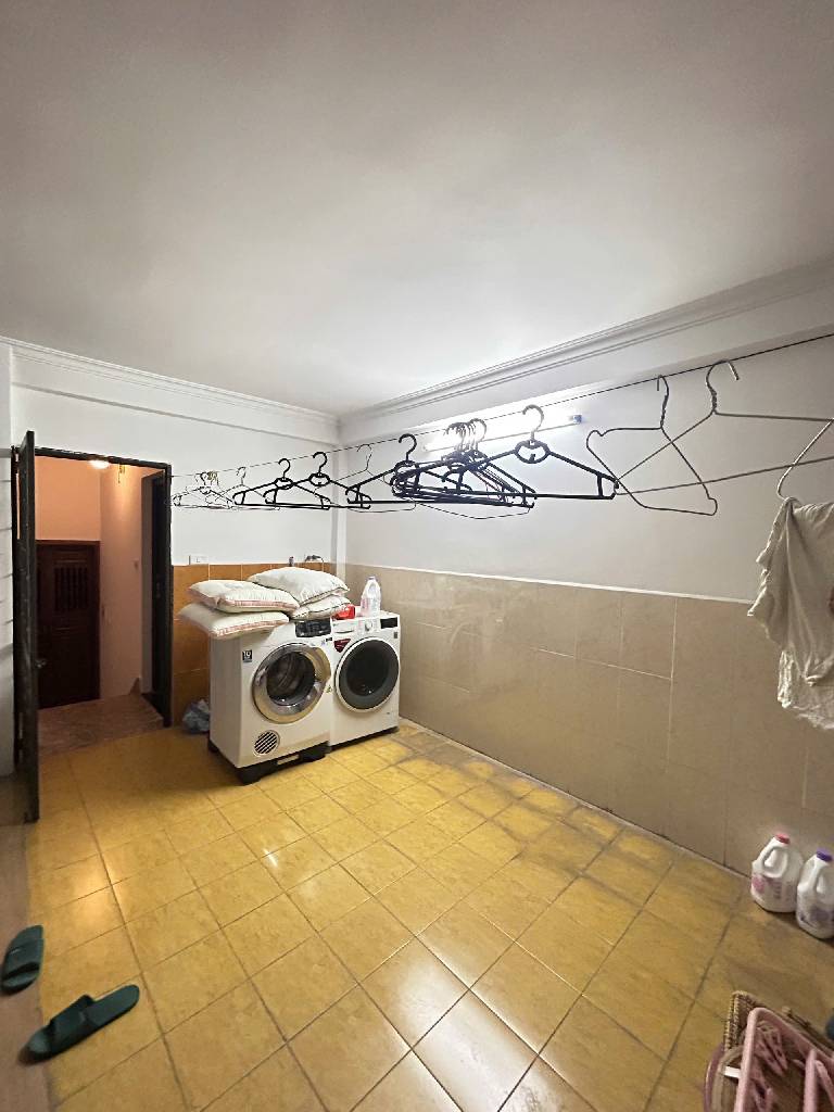 Bán nhà Nguyễn Lương Bằng - diện tích 45m2 5 tầng - gần ô tô - giá 12,5 tỷ