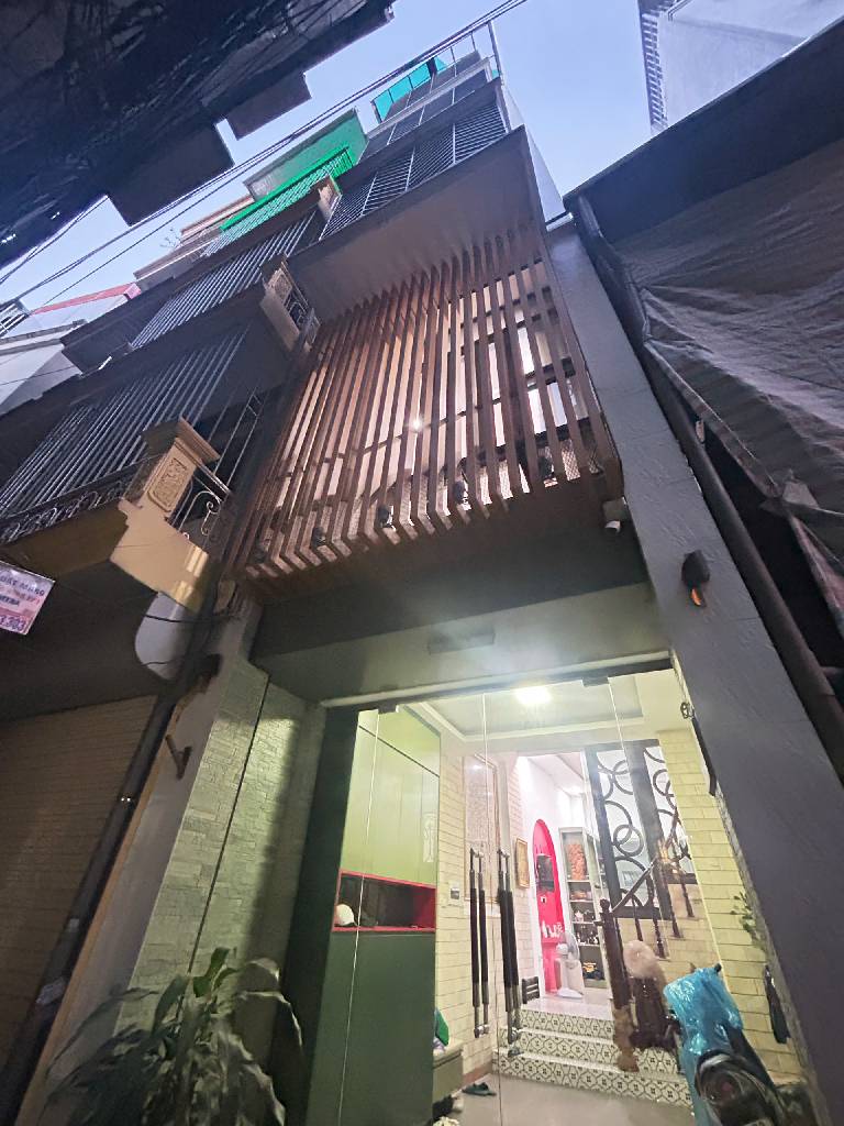 Bán nhà Nguyễn Lương Bằng - diện tích 45m2 5 tầng - gần ô tô - giá 12,5 tỷ