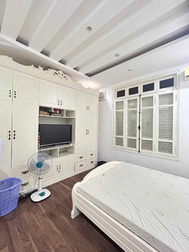 Bán nhà Nguyễn Lương Bằng - diện tích 45m2 5 tầng - gần ô tô - giá 12,5 tỷ