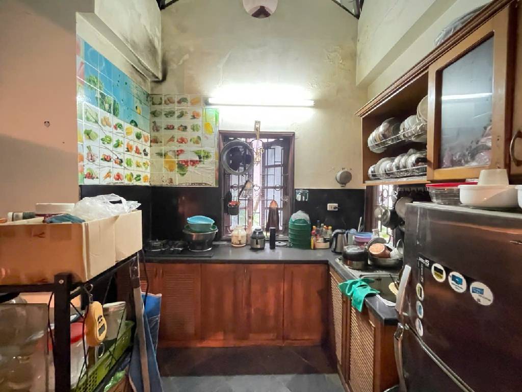 Bán nhà Ngõ Chợ Khâm Thiên - diện tích 79m2 3 tầng - Nhà nhạc sỹ nổi tiếng - giá 14,8 tỷ