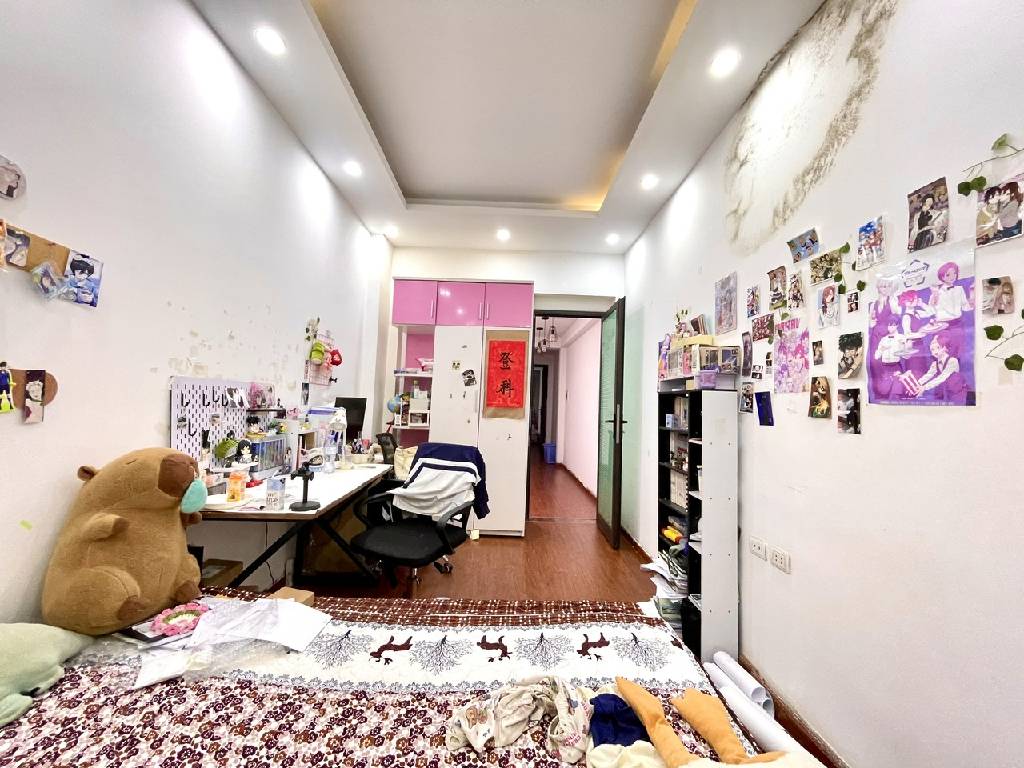 Bán nhà Kim Ngưu - diện tích 48m2 4 tầng - ô tô đỗ cửa - giá 13,5 tỷ