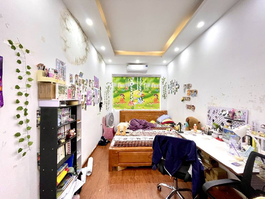 Bán nhà Kim Ngưu - diện tích 48m2 4 tầng - ô tô đỗ cửa - giá 13,5 tỷ