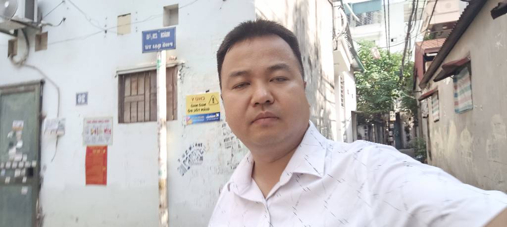 Bán nhà Đại Từ - diện tích 47m2 1 tầng - LÔ GÓC - Ô TÔ VÀO NHÀ - giá 9,6 tỷ