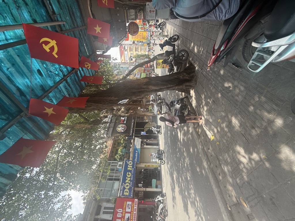 Bán nhà Bạch Mai - diện tích 6,6m2 1 tầng - Lô góc - giá 1,5 tỷ