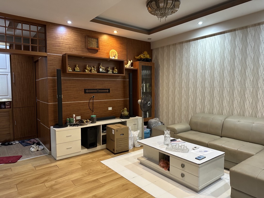 Bán nhà Tam Trinh - diện tích 105m2 6 tầng - Lô góc - giá 8 tỷ