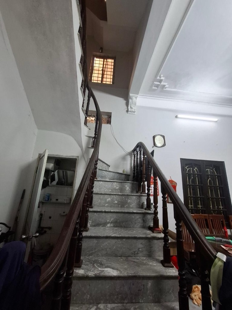 Bán nhà Lê Trọng Tấn - diện tích 60m2 5 tầng - Nhà lô góc, ô tô tránh - giá 19,8 tỷ