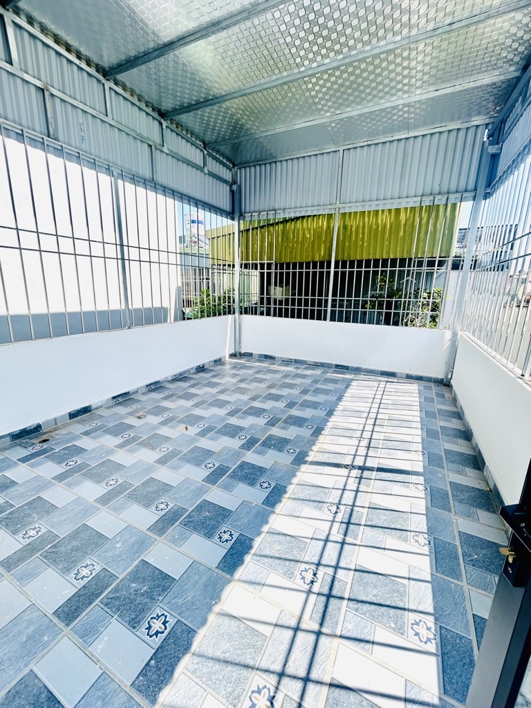 Bán nhà Tam Trinh - diện tích 63.6m2 5 tầng - Thang máy - giá 14 tỷ