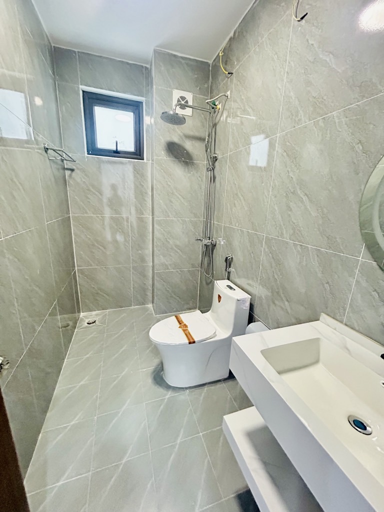 Bán nhà Tam Trinh - diện tích 63.6m2 5 tầng - Thang máy - giá 14 tỷ