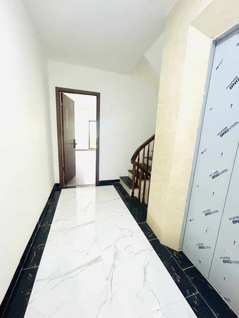 Bán nhà Tam Trinh - diện tích 63.6m2 5 tầng - Thang máy - giá 14 tỷ