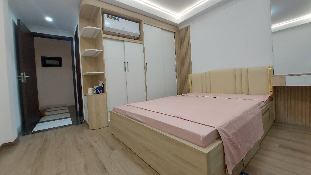 Bán nhà Bùi Xương Trạch - diện tích 30m2 6 tầng - Nhà đẹp mới như khách sạn - giá 8,6 tỷ