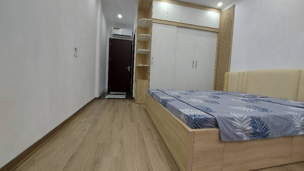 Bán nhà Bùi Xương Trạch - diện tích 30m2 6 tầng - Nhà đẹp mới như khách sạn - giá 8,6 tỷ