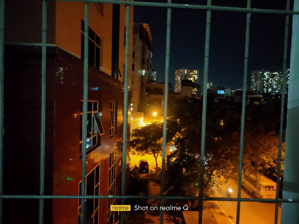 Bán nhà Phan Đình Giót - diện tích 62m2 4 tầng - ô tô đỗ cửa - giá 18,3 tỷ