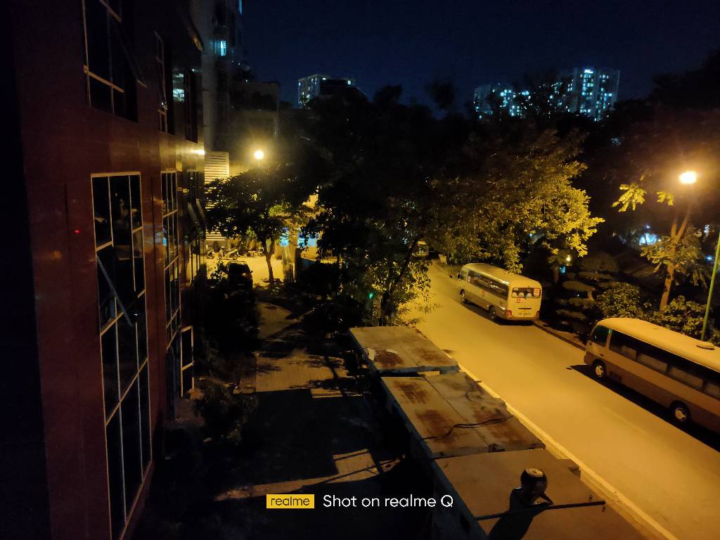 Bán nhà Phan Đình Giót - diện tích 62m2 4 tầng - ô tô đỗ cửa - giá 18,3 tỷ