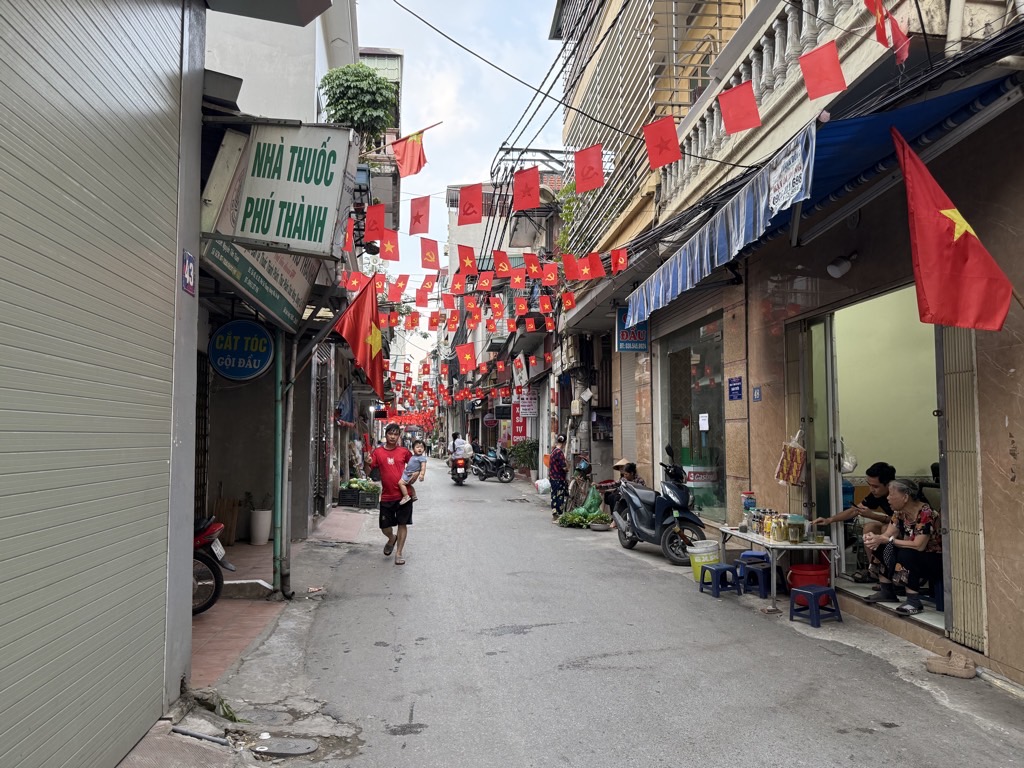 Bán nhà Sở Thượng - diện tích 59m2 2 tầng - Ô TÔ - KINH DOANH - giá 12,9 tỷ