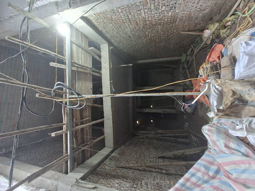 Bán nhà Phố chợ Khâm Thiên - diện tích 35m2 6 tầng - Nhà đẹp thang máy - giá 9,95 tỷ