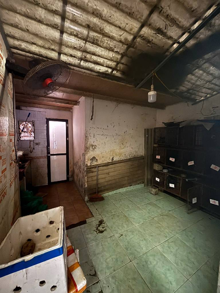 Bán nhà Trường Chinh - diện tích 36m2 1 tầng - mặt ngõ to 2 chiều ô tô tránh kinh doanh - giá 5,4 tỷ