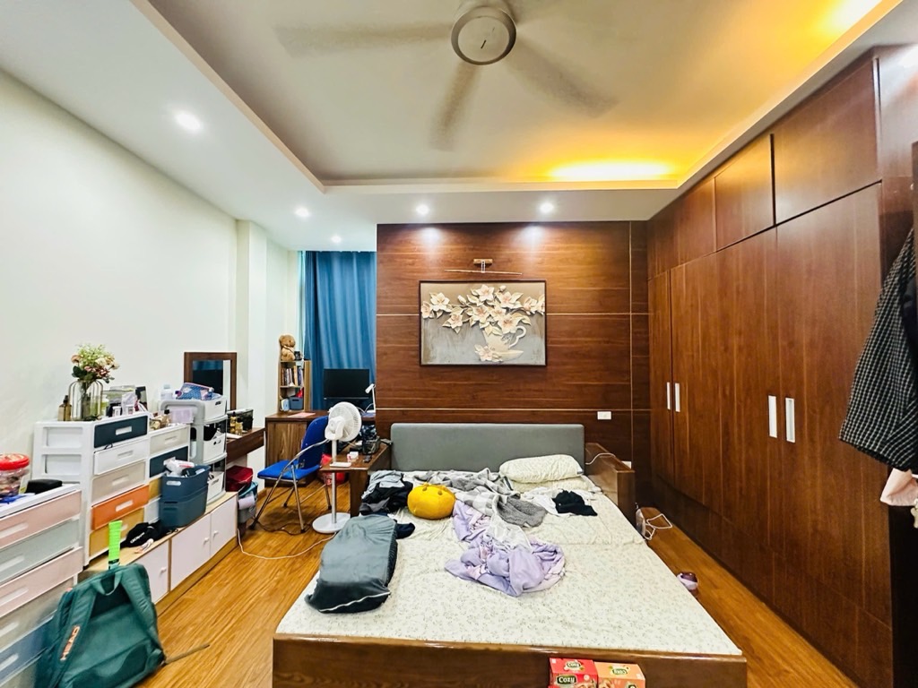 Bán nhà Tây Sơn - diện tích 43.3m2 6 tầng - thang máy - giá 14,5 tỷ