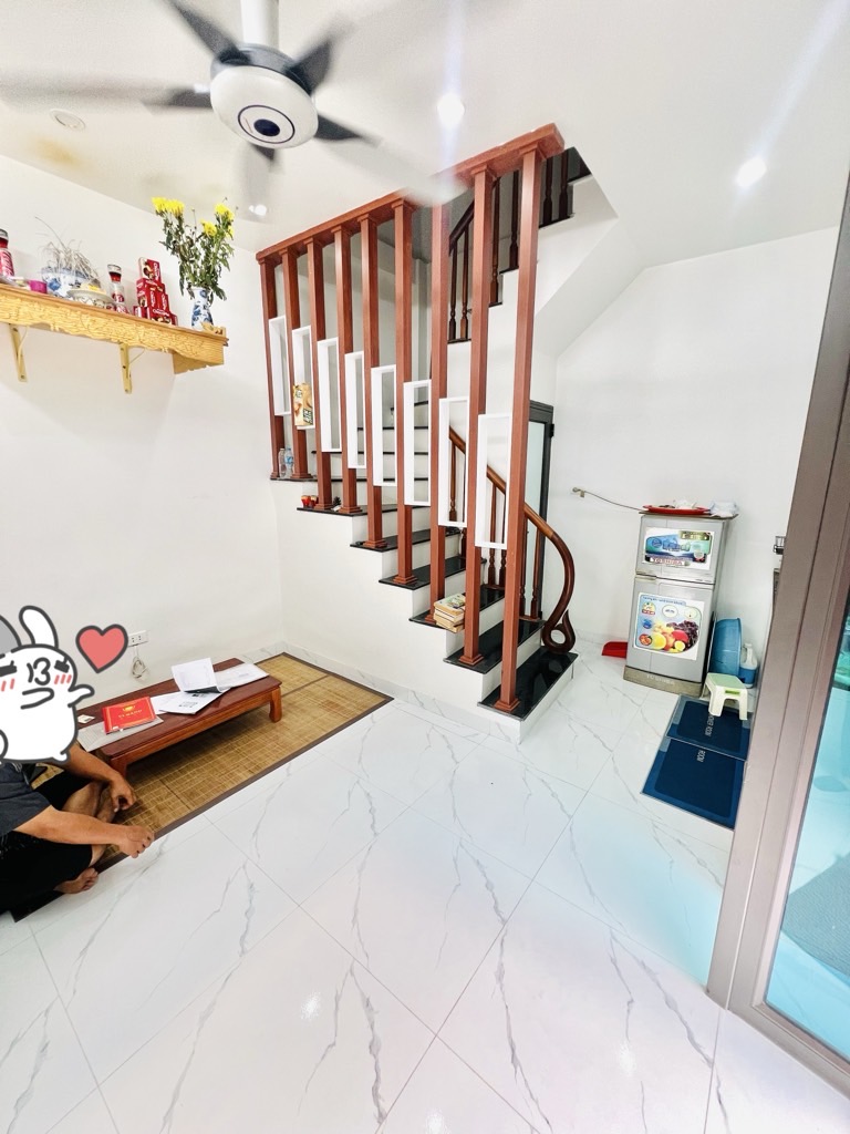 Bán nhà Đông Thiên - diện tích 21m2 3 tầng - Nhà đẹp hiếm có - giá 2,6 tỷ