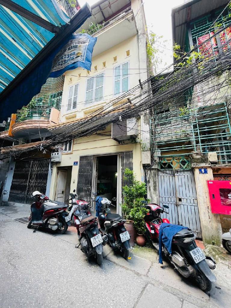 Bán nhà Ngõ yên thế - diện tích 51m2 2 tầng - ô tô đỗ cửa - giá 15,5 tỷ