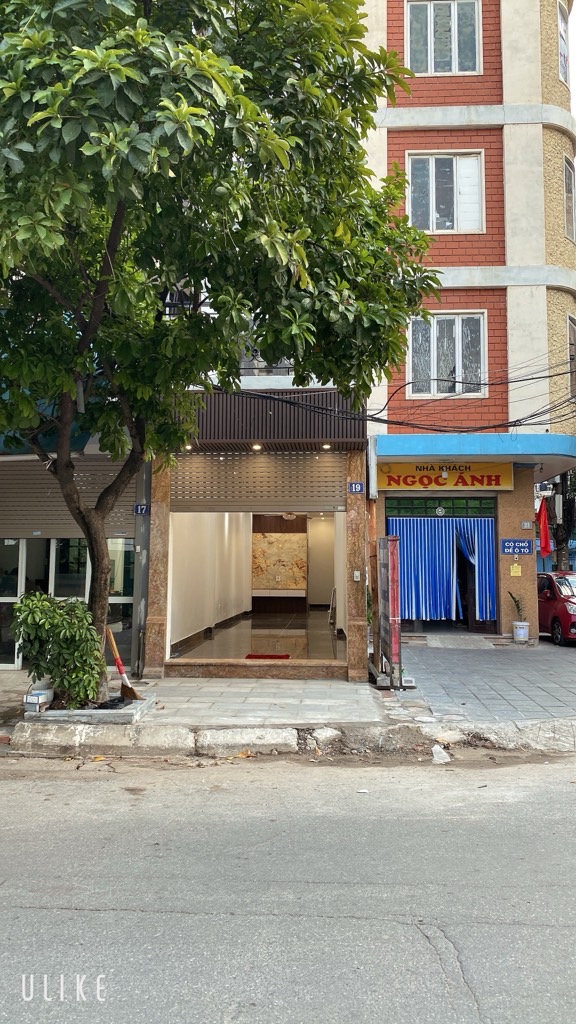 Bán nhà Tây Kết - diện tích 43m2 5 tầng - Ô tô vào nhà - giá 13,9 tỷ