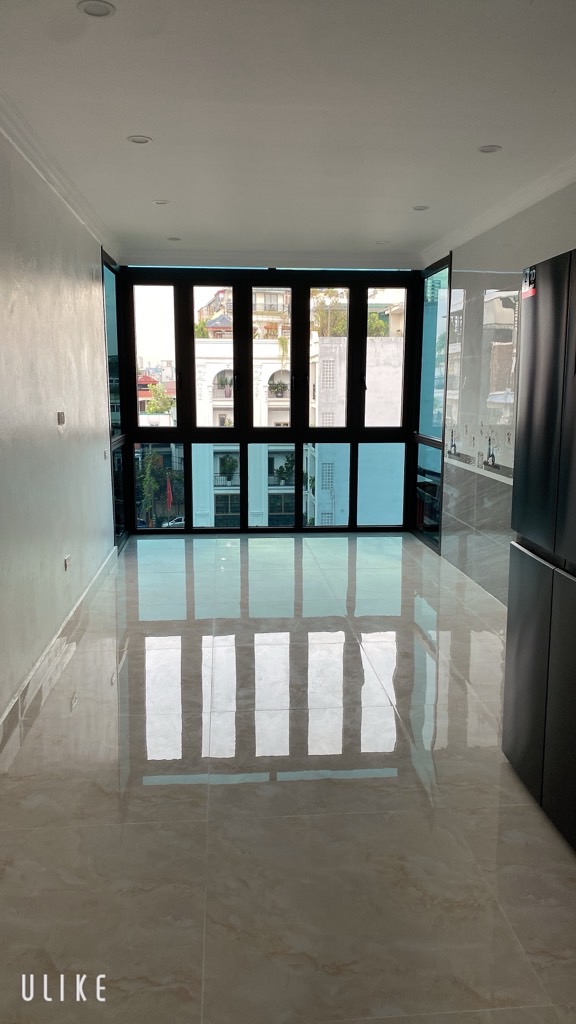 Bán nhà Tây Kết - diện tích 43m2 5 tầng - Ô tô vào nhà - giá 13,9 tỷ