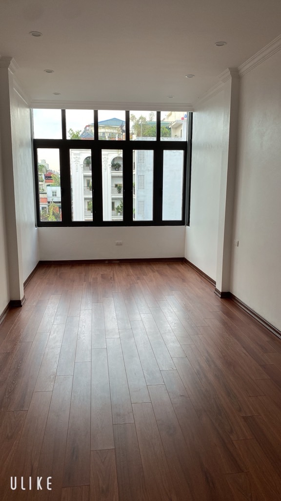 Bán nhà Tây Kết - diện tích 43m2 5 tầng - Ô tô vào nhà - giá 13,9 tỷ