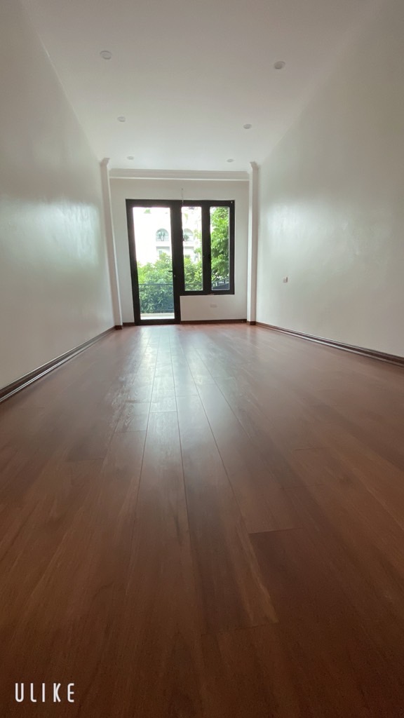 Bán nhà Tây Kết - diện tích 43m2 5 tầng - Ô tô vào nhà - giá 13,9 tỷ